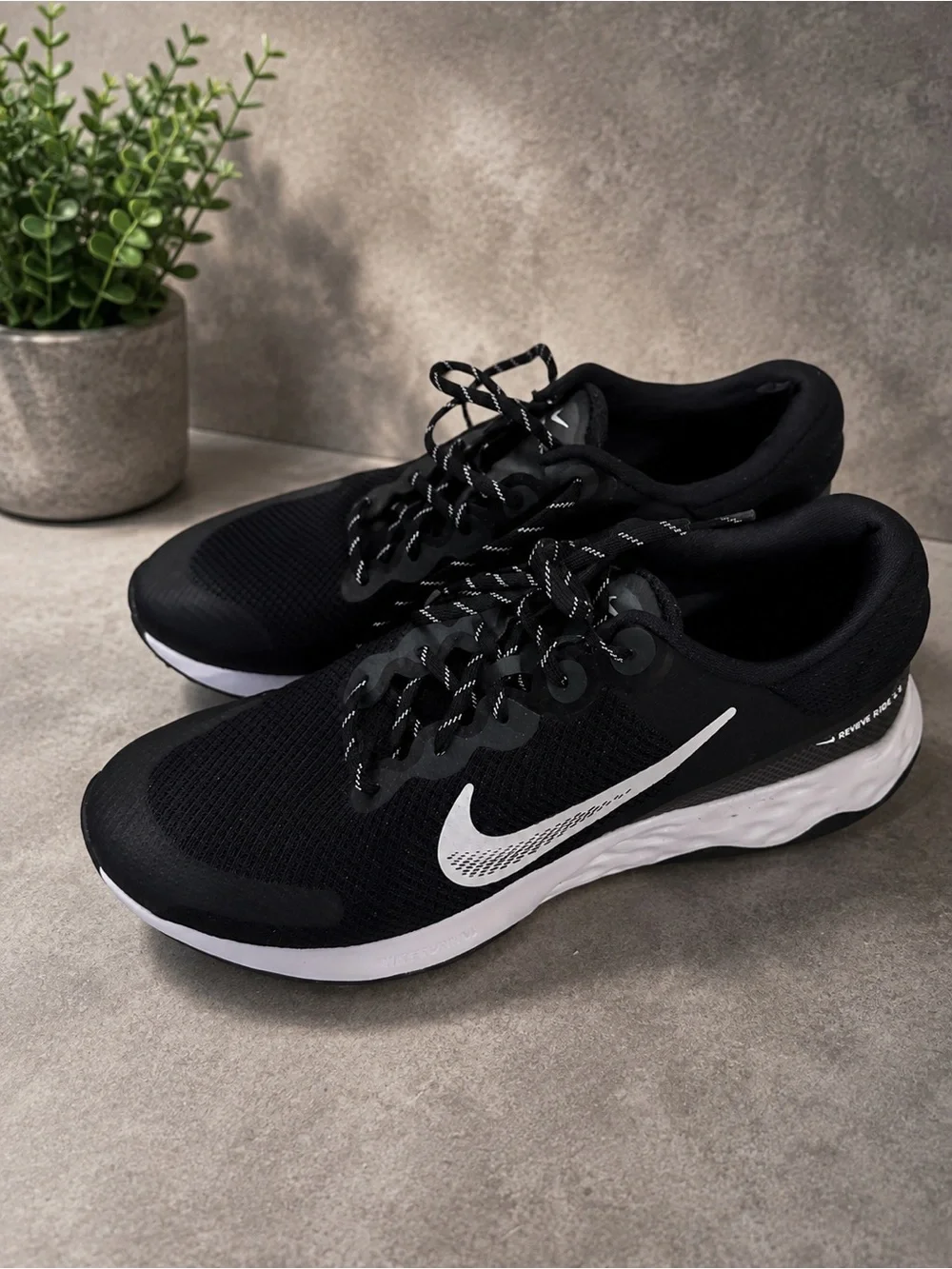 Nike Black and White Men's Training Sneakers with Swoosh
